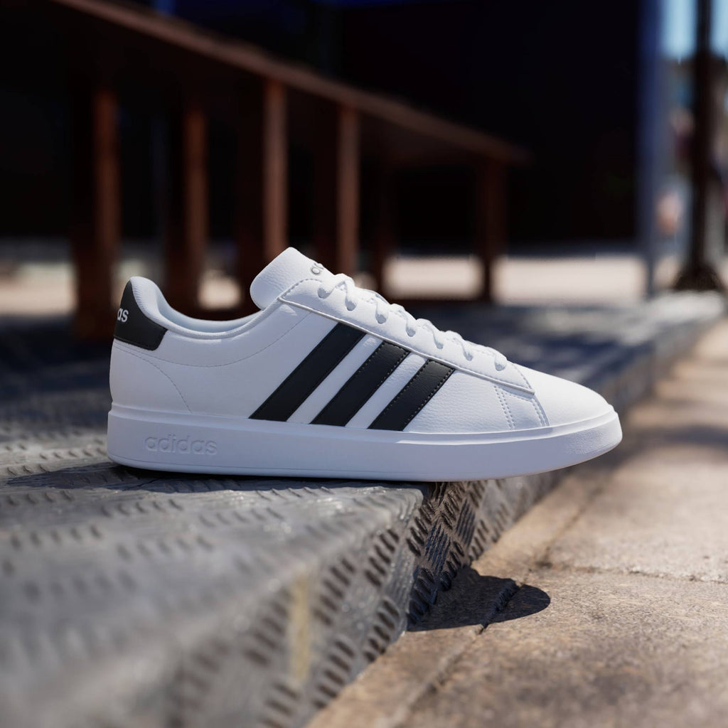 Adidas grand court base
