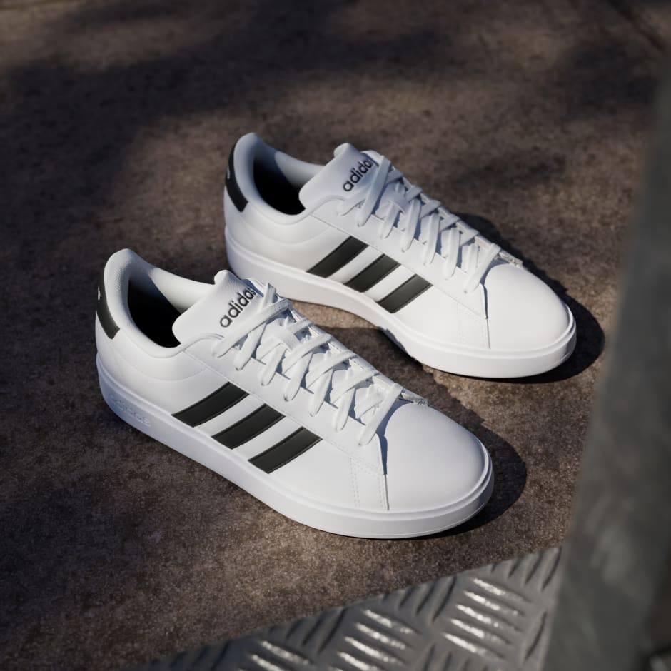Adidas grand court base