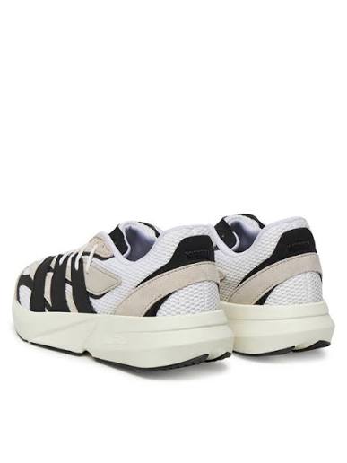 LIGHTBLAZE  JH6944