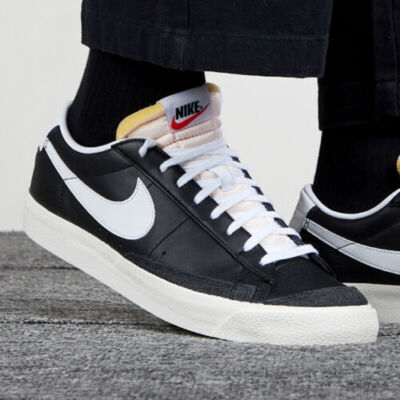 BLAZER LOW 77  VNTG